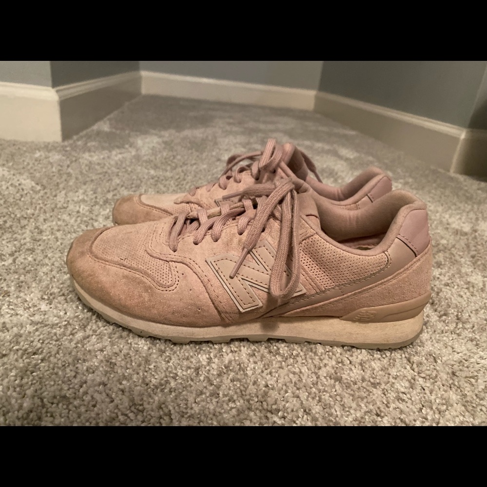 New Balance Rosa Soft Pink Shoes size 8